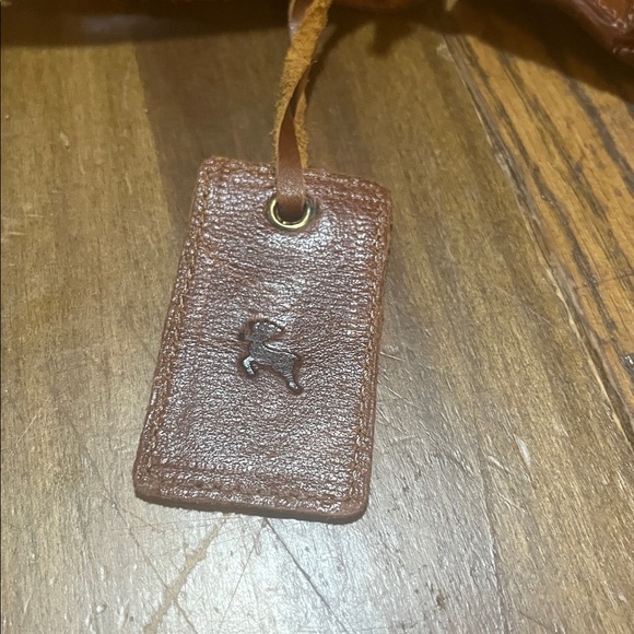 Brown Leather Ashwood leather crossbody Bag. - Picture 5 of 8